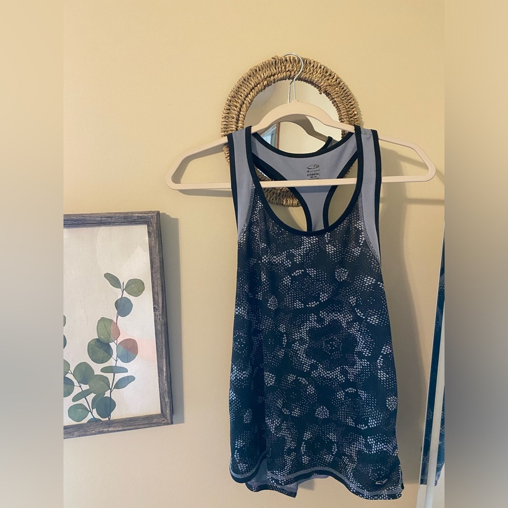 Champion tank